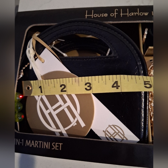 House of Harlow1960, 3 In 1 Martini Set Cardcase Bag & Accessories - Picture 7 of 7